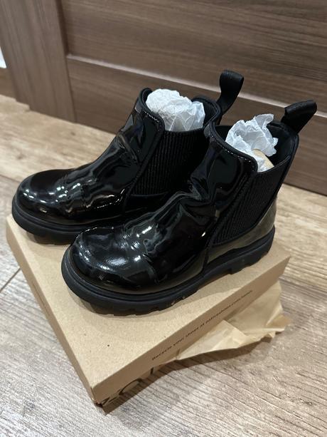 Native lakovane topanky, 31