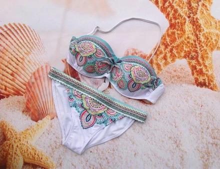 Bikiny vystužené, l / m / s / xl / xxl