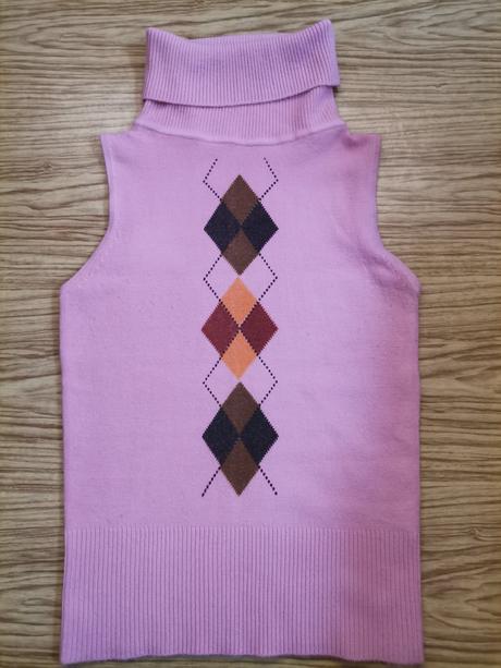 Rolák bez rukávov, 38