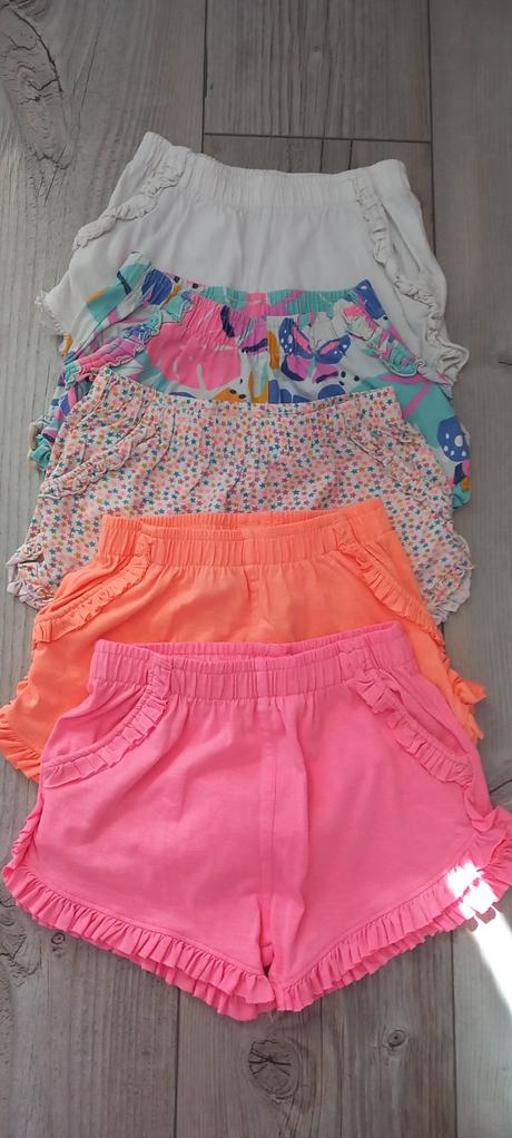 Kraťasky next, next,110