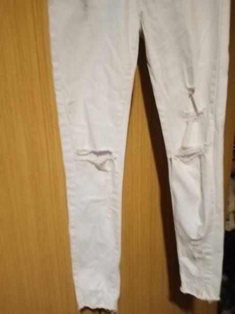 Dámske moderné trhane rifle, 36