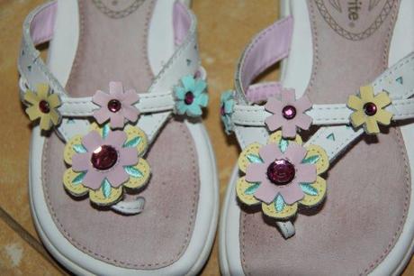 Našuchovačky, stride rite,25