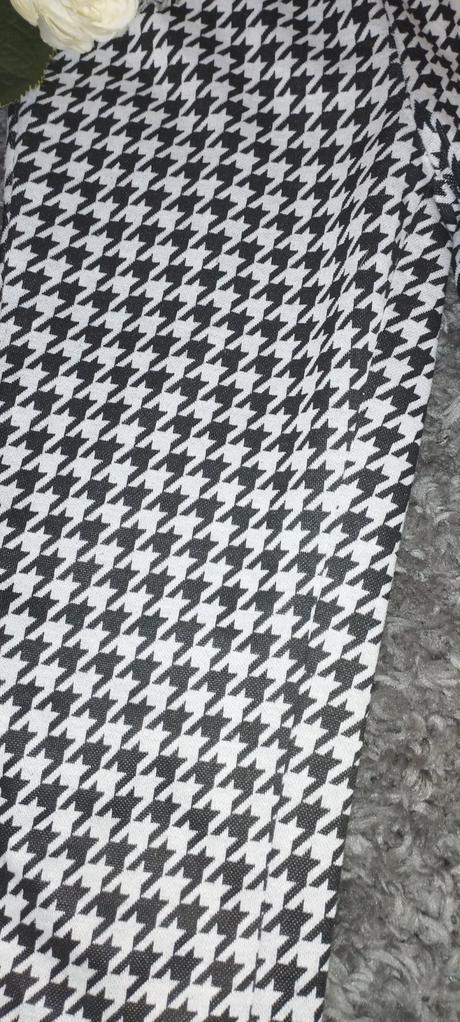 Štýlové nohavice, 134