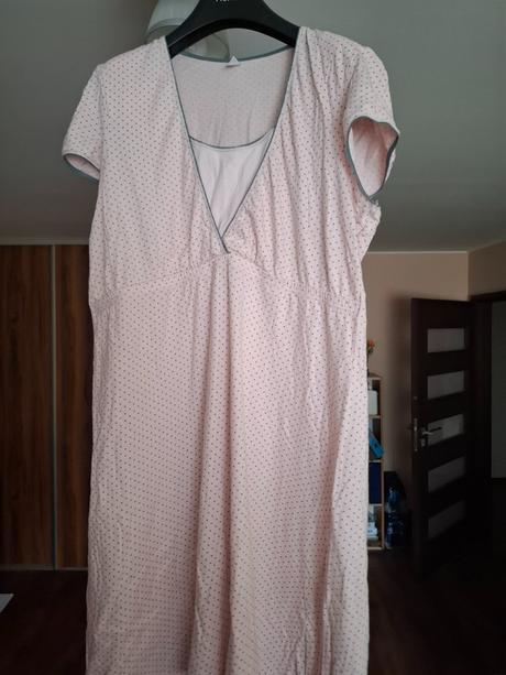 Materská nočná košeľa, 40