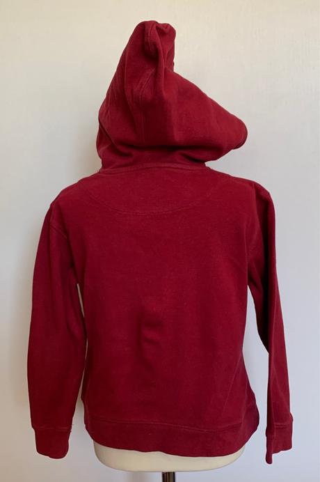 Bordová mikina so sovami, 134