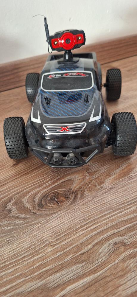 Auto na ovládanie pomocou 3d okuliarov,