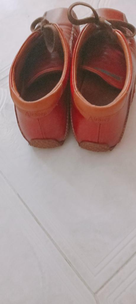 Kožené topánky, baťa,39