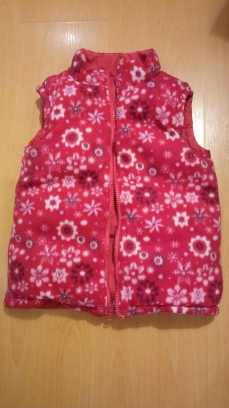 Hrubšia vestička farba fuchsia-116/128, 116