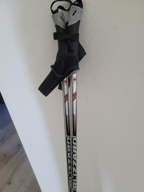 Blizzard bežecké palice 120 cm, 