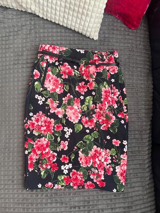 Sukňa 34 nová, reserved,34