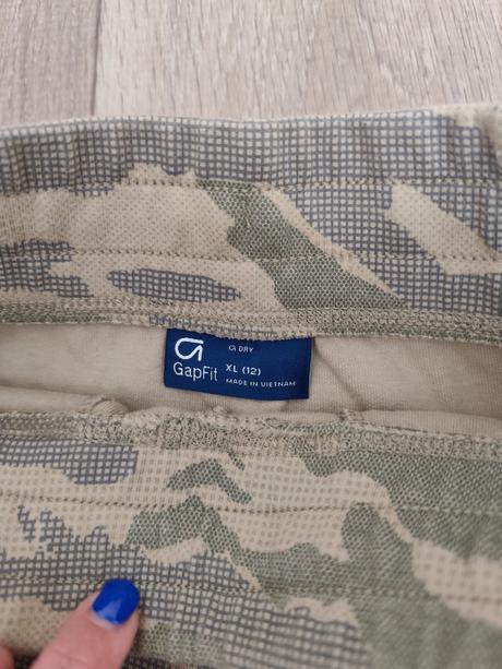 Gap kraťasy, gap,152