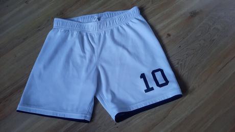 Športové kraťasy, h&m,110