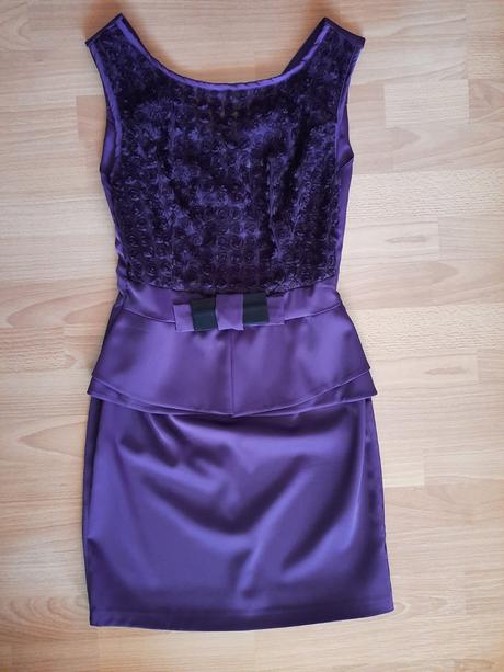 Spoločenské šaty, 38