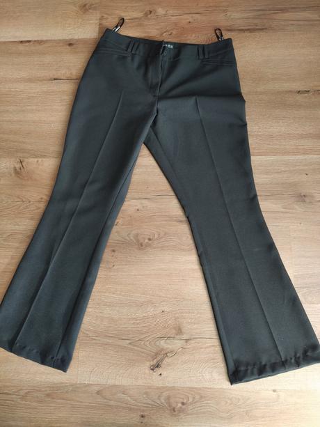 Čierne nohavice, atmosphere,m