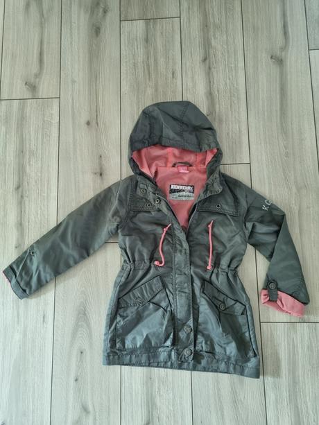 Oblecenie v.122-128 pre dievca, 122–134