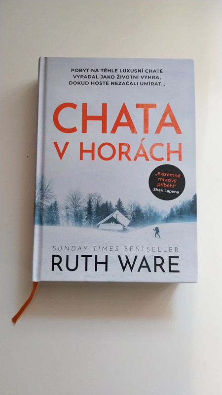 Ruth ware chata v horách, 