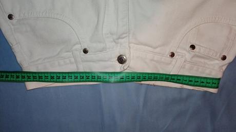 Sukňa biela s, jacky,s