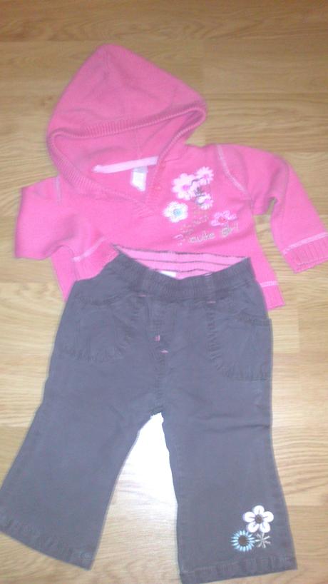 Pohodlná súpravka, baby club,74