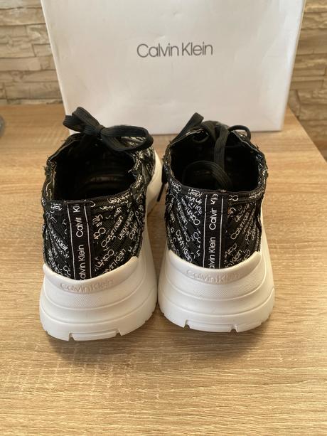 Calvin klein topánky veľ.38, 38