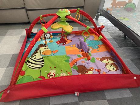 Hracia deka tiny love,