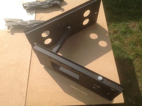 Drziak televizora lcd na stenu,