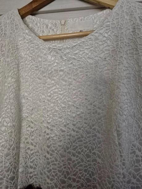 Sukienkovy oblek, 44