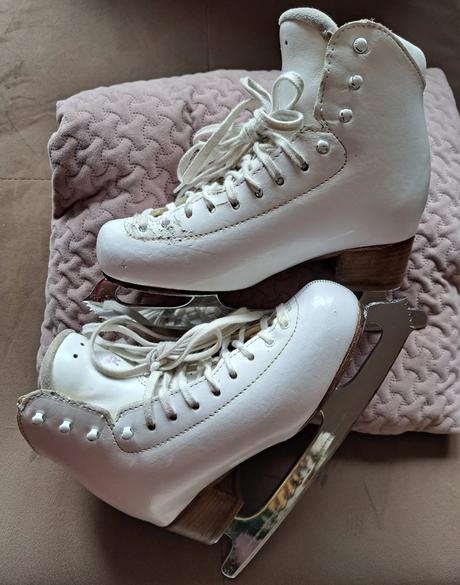 Profesionálne krasokorčule risport rf3 pro + nože, 36