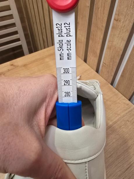 Tenisky shapen barefoot, 42