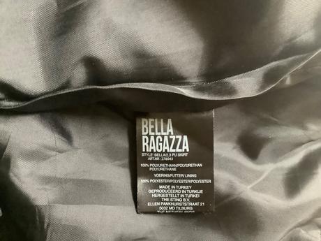 Koźenkova sukna, 38