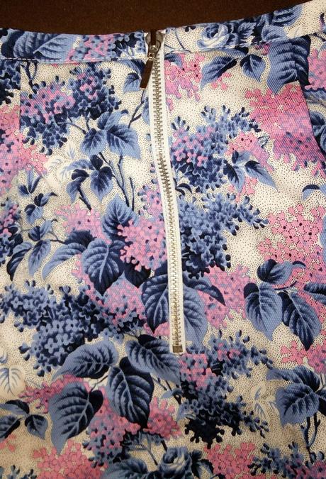 Zaujímavá suknicka, 38