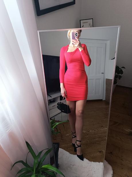 Červené šaty mango, mango,s