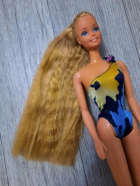 Tropical barbie 1985 mattel,