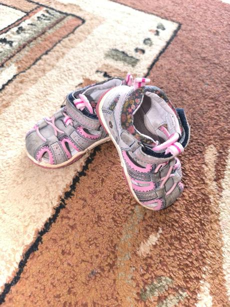 Sandále, protetika,19