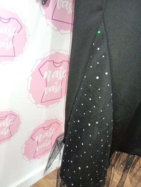 Čierne šaty s tylom, xl