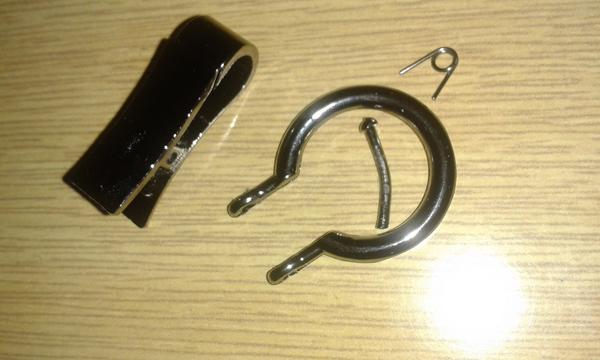 Pokazená spona na kabáte. Poradíte nejaké riešenie?