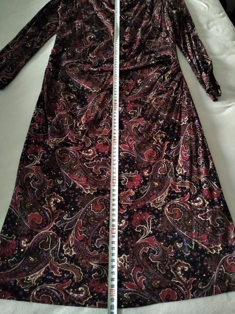 Pekné  vzorované šaty, mango,l