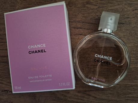 Parfém chanel chance eau vive, 