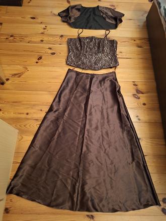 Spoločenské šaty, 46