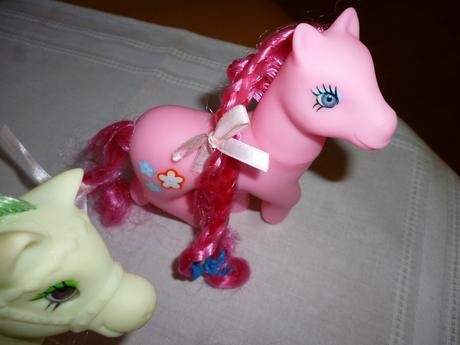 Sada koníkov + doplnky (inz.č.88), 