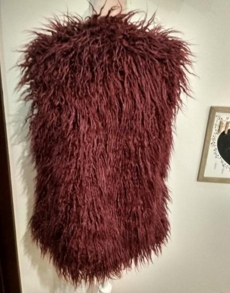 Kožušinova vesta, new yorker,36