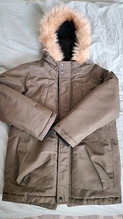 Bunda, veľ. 140, sinsay,140