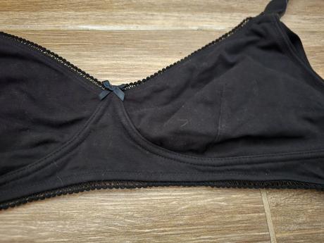 Podprsenka na kojenie 85c, esmara