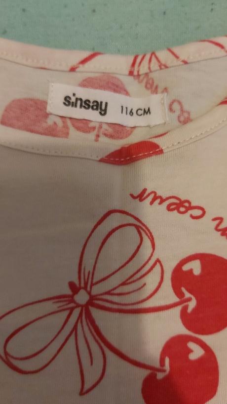Šaty čerešne 116, sinsay,116