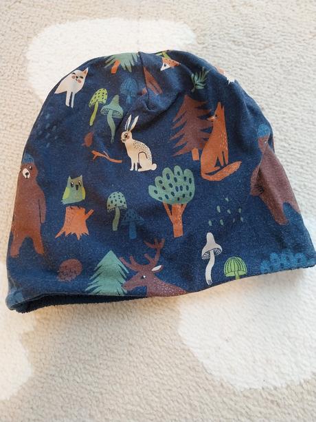 Čiapka na zimu les, lindex,104