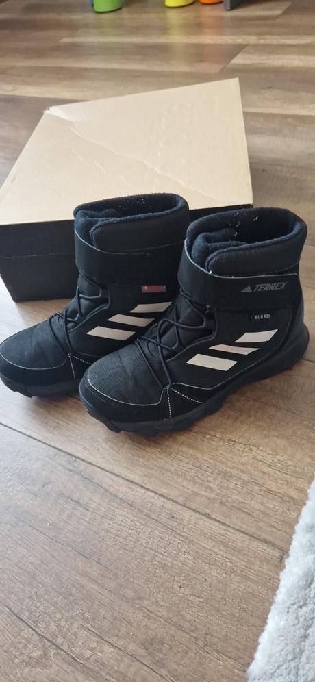 Zimné gore tex, adidas,35