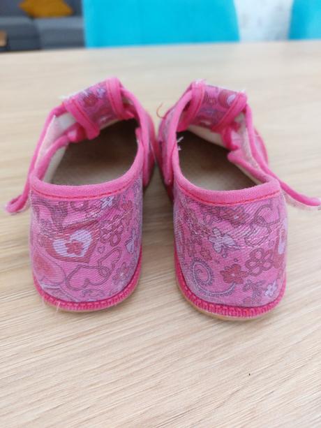 Papucky, beda,29