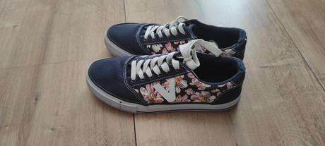 Plátenky, deichmann,38