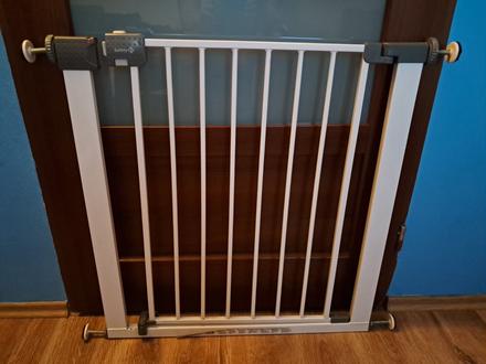 Zabrana na schody, safety 1st