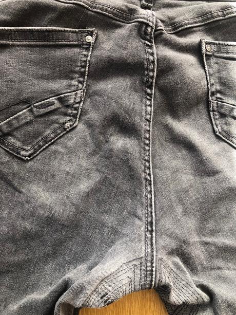 Tmavosede rifle 42 na doma, c&a,42