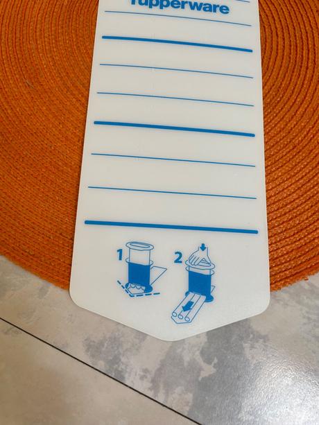 Pomocník tupperware, 